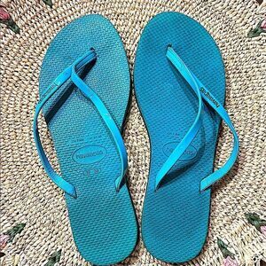 Havaianas Turquoise Flip Flops!